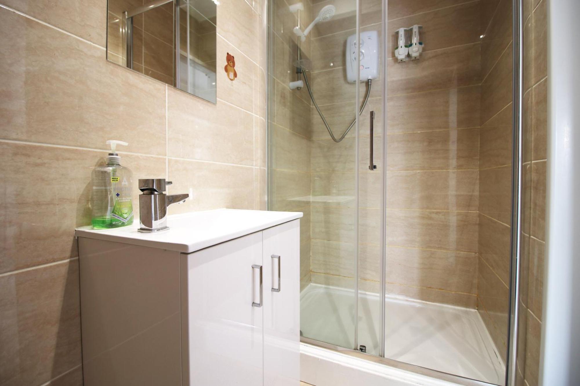 Skyline Hanover 202 Free Parking Суонзи Екстериор снимка